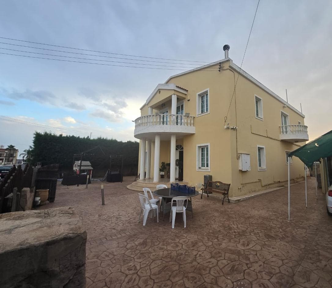 4-bedrooms house in Famagusta, Cyprus.
