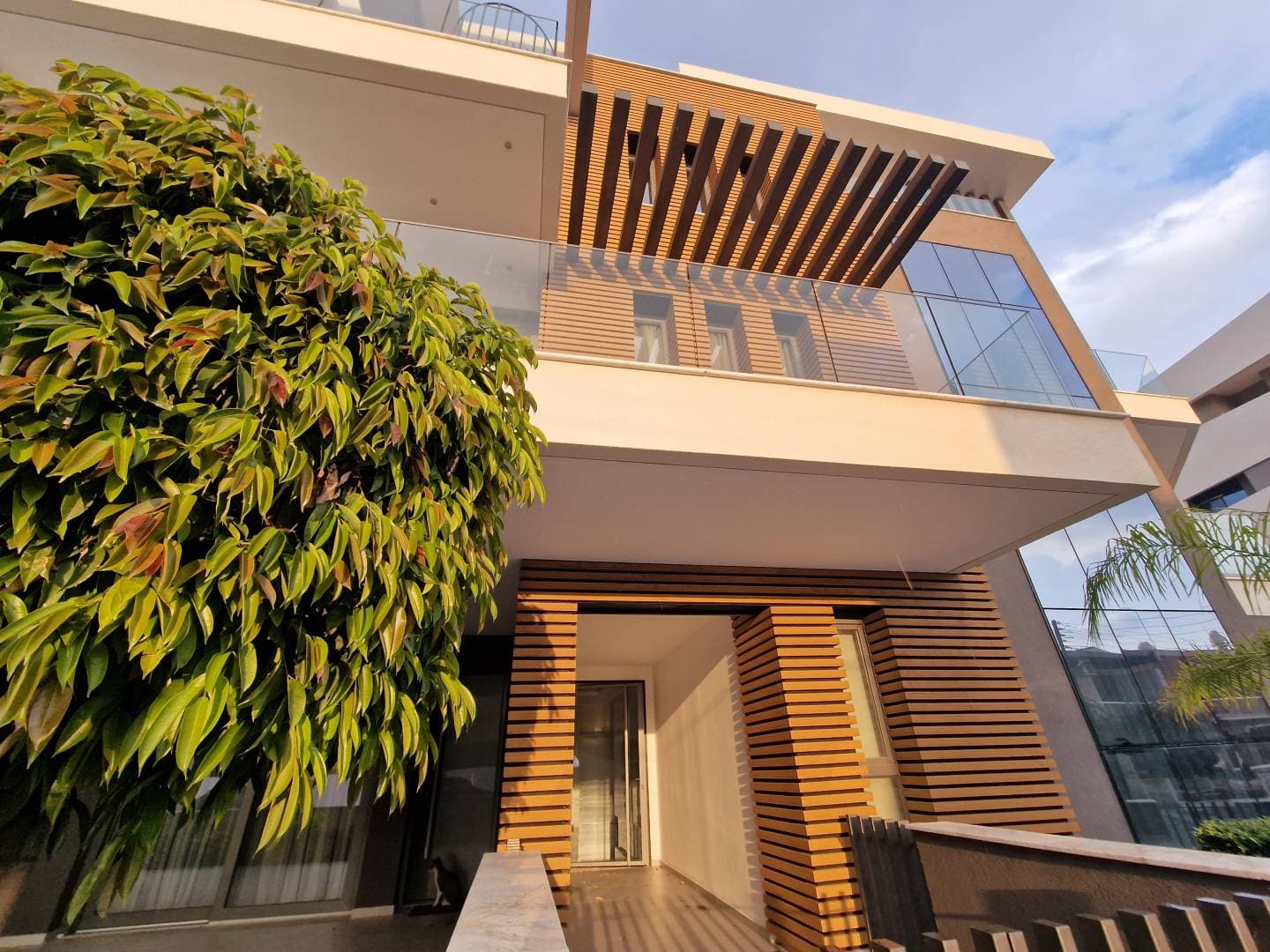 3-bedrooms apartments in Limassol, Cyprus.