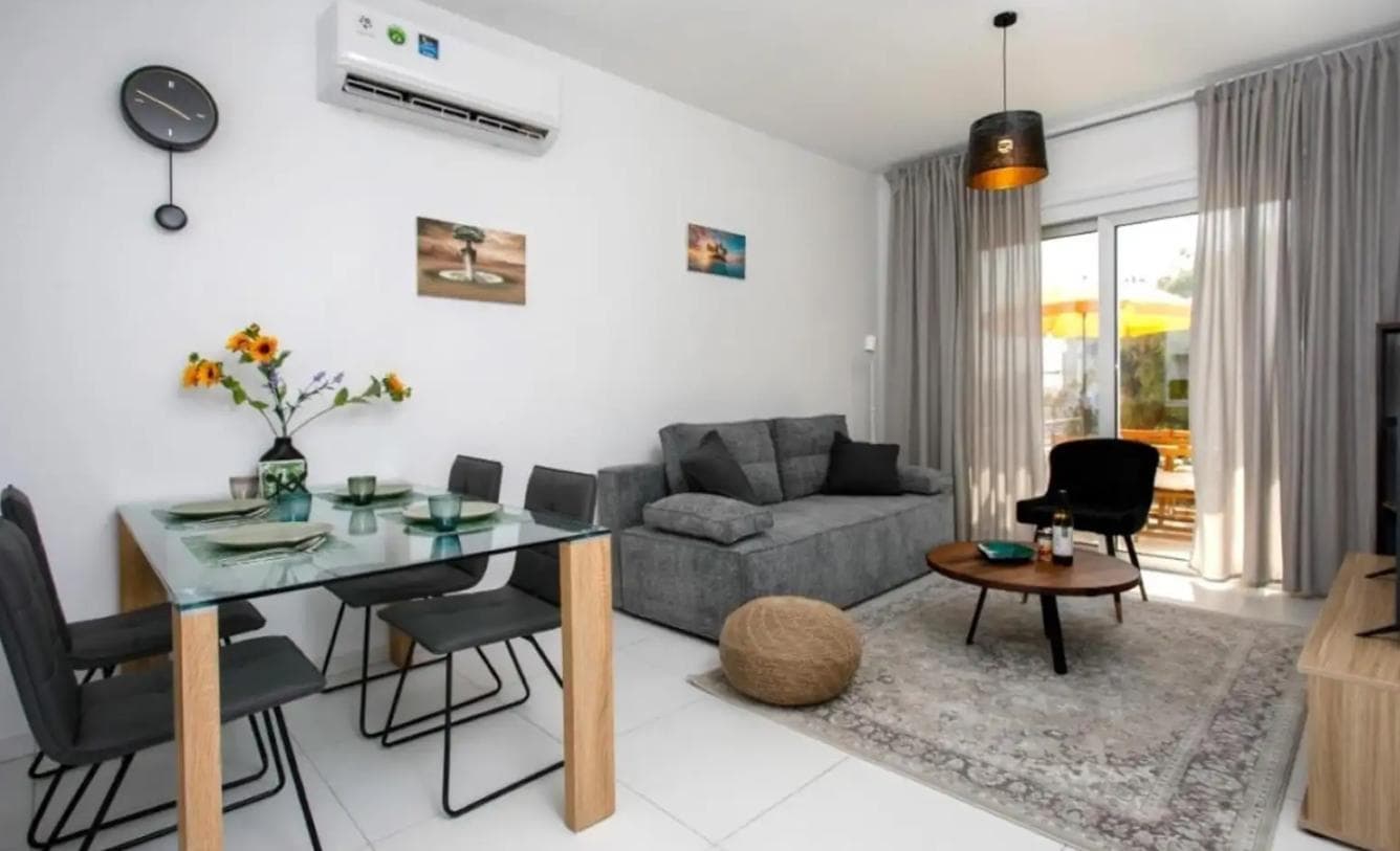 1-bedrooms apartments in Paphos, Cyprus.