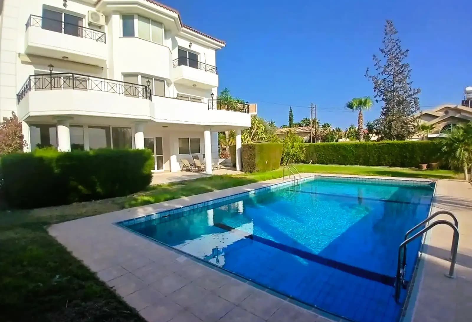 6-bedrooms house for long term rent in Limassol, Cyprus