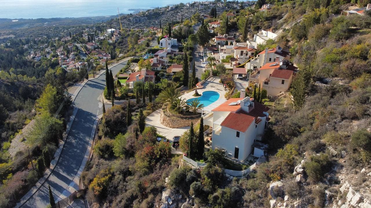 3-bedrooms house in Paphos, Cyprus.