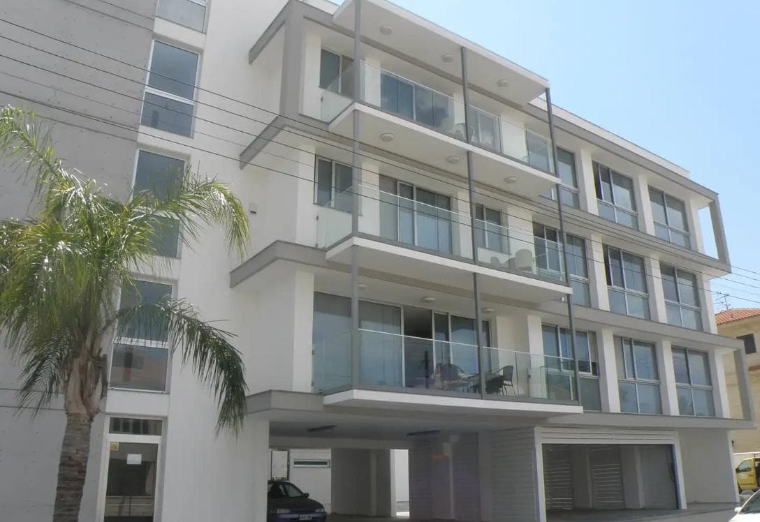 3-bedrooms apartments for long term rent in Nicosia, Cyprus