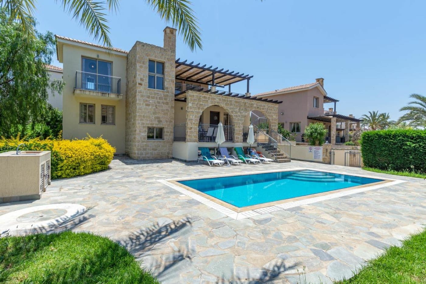 3-bedrooms house for long term rent in Paphos, Cyprus