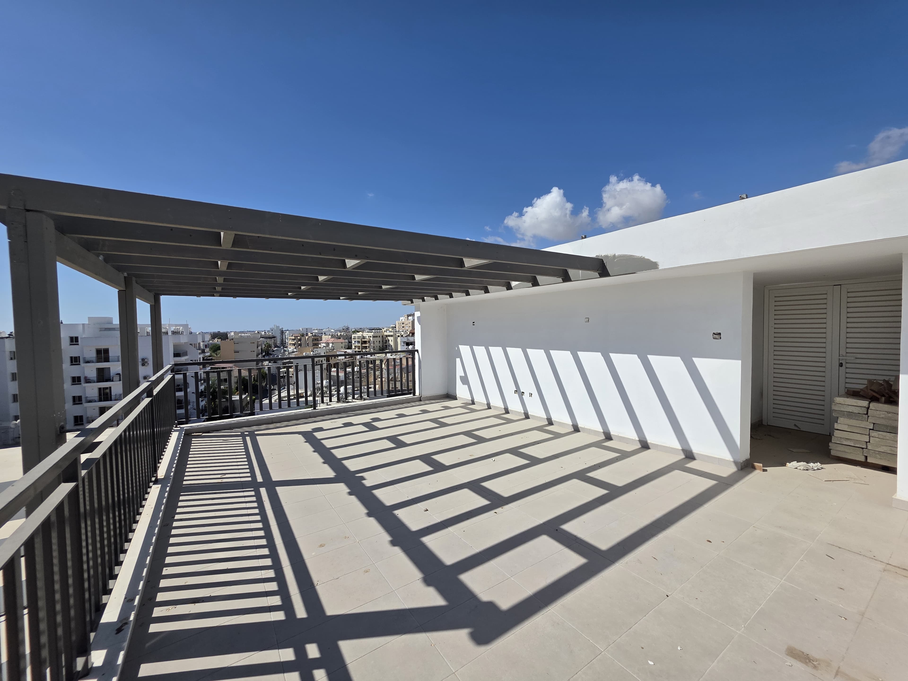 4-bedrooms apartments in Larnaca, Cyprus.