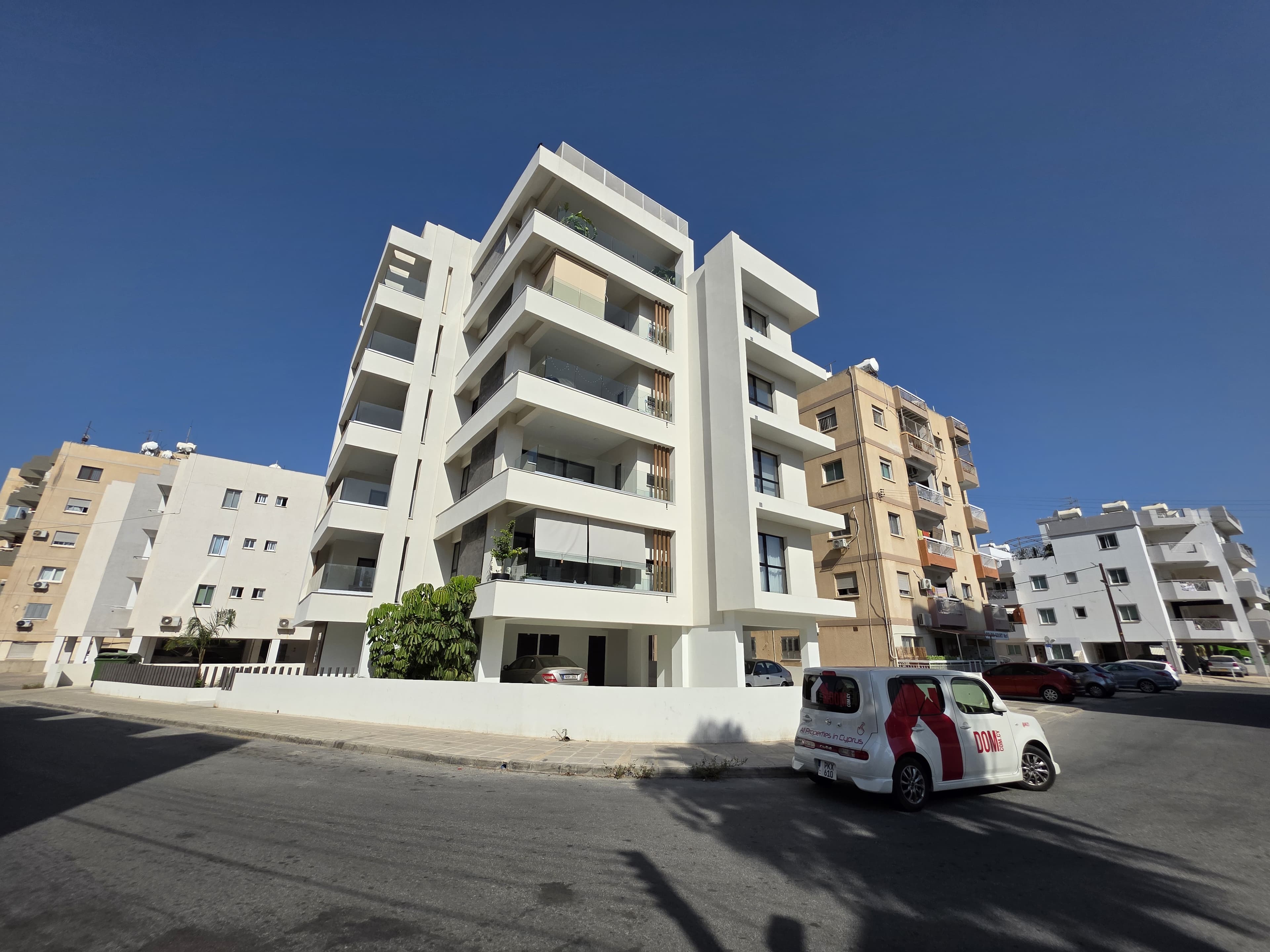 3-bedrooms apartments in Larnaca, Cyprus.