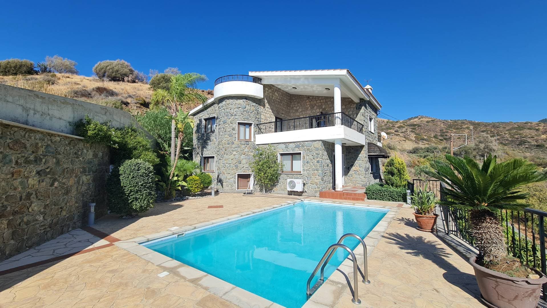 4-bedrooms house in Paphos, Cyprus.