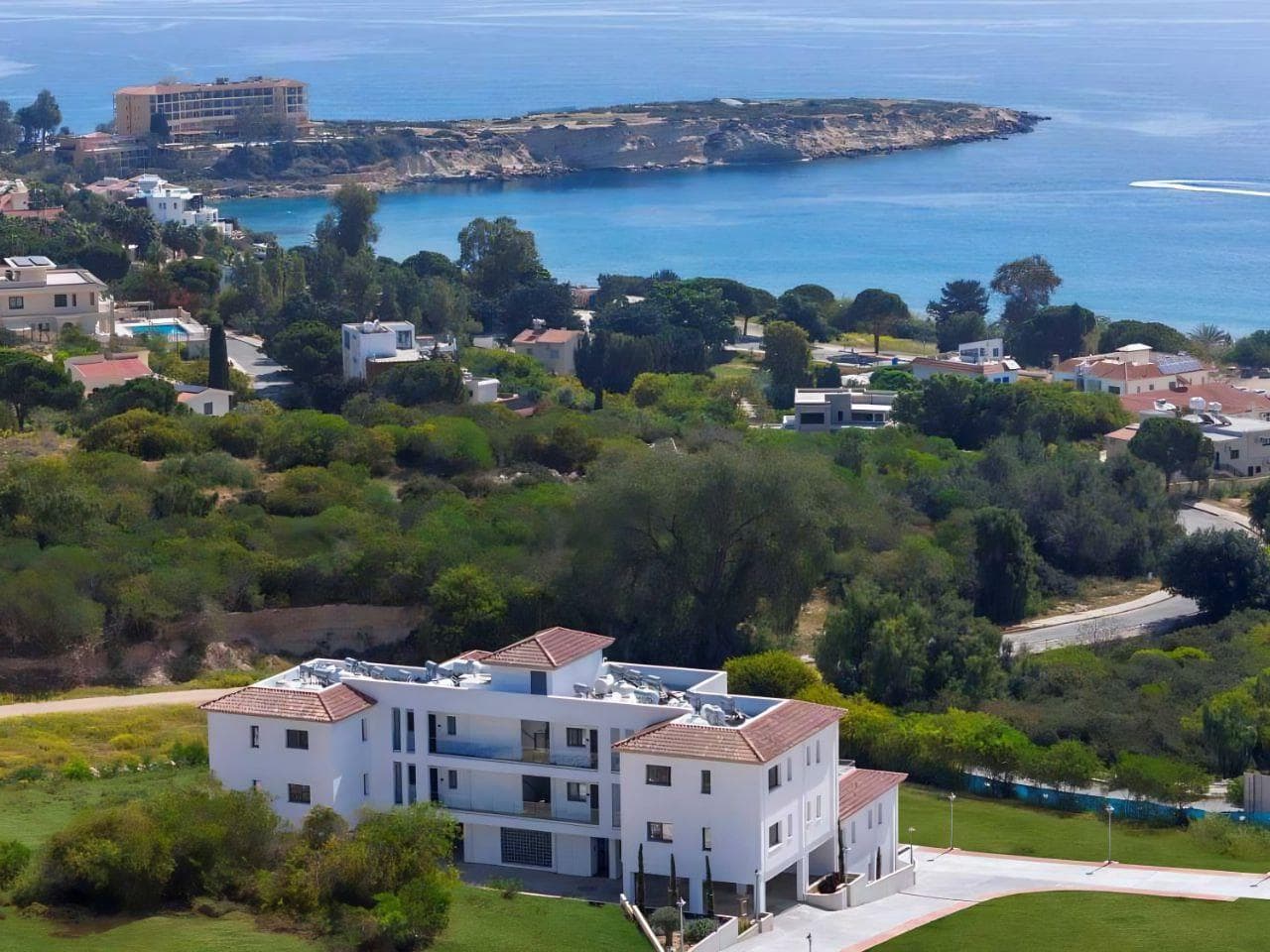 2-bedrooms apartments in Paphos, Cyprus.