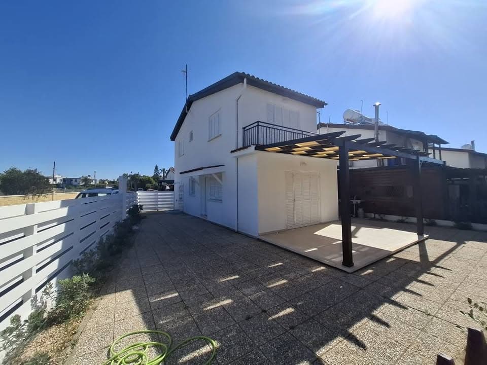 3-bedrooms house in Larnaca, Cyprus.
