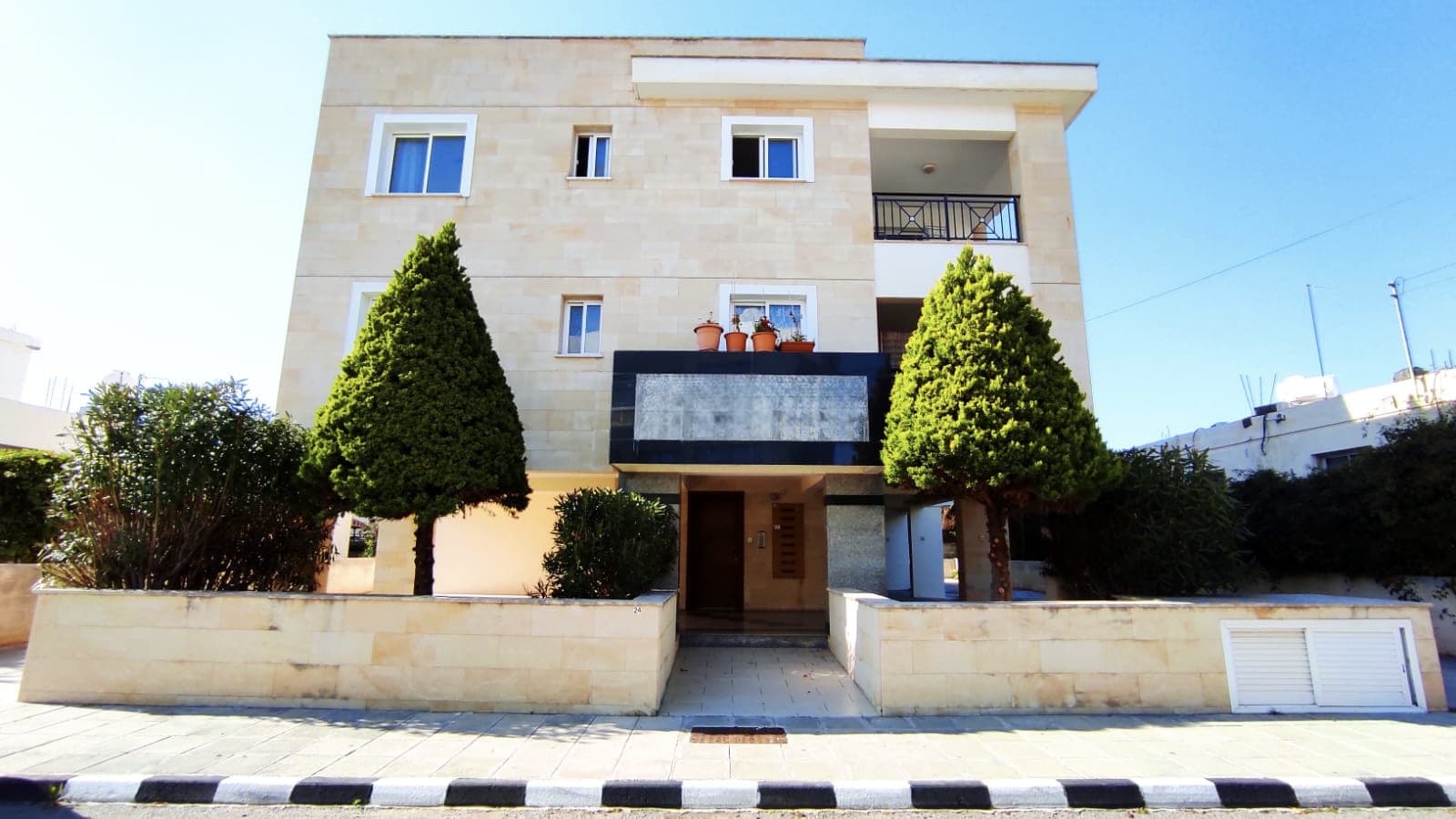 2-bedrooms apartments in Paphos, Cyprus.