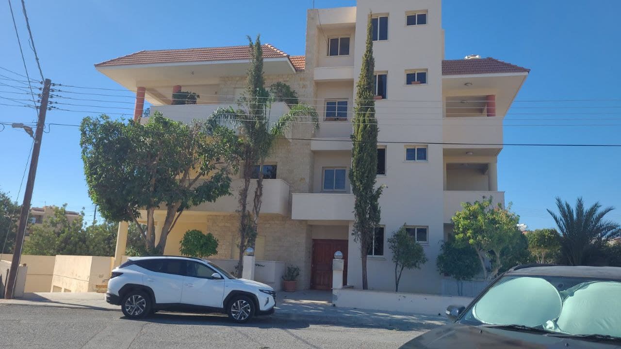 4-bedrooms apartments for long term rent in Limassol, Cyprus