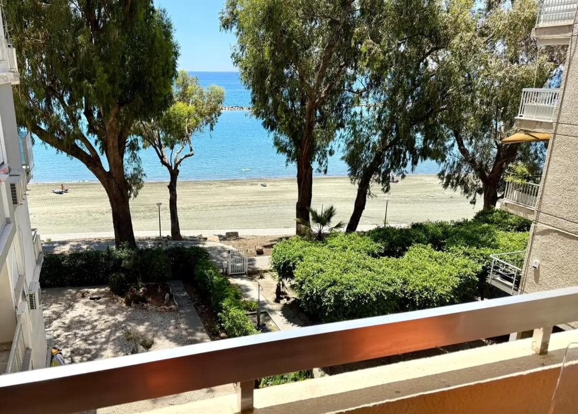 3-bedrooms apartments for long term rent in Limassol, Cyprus