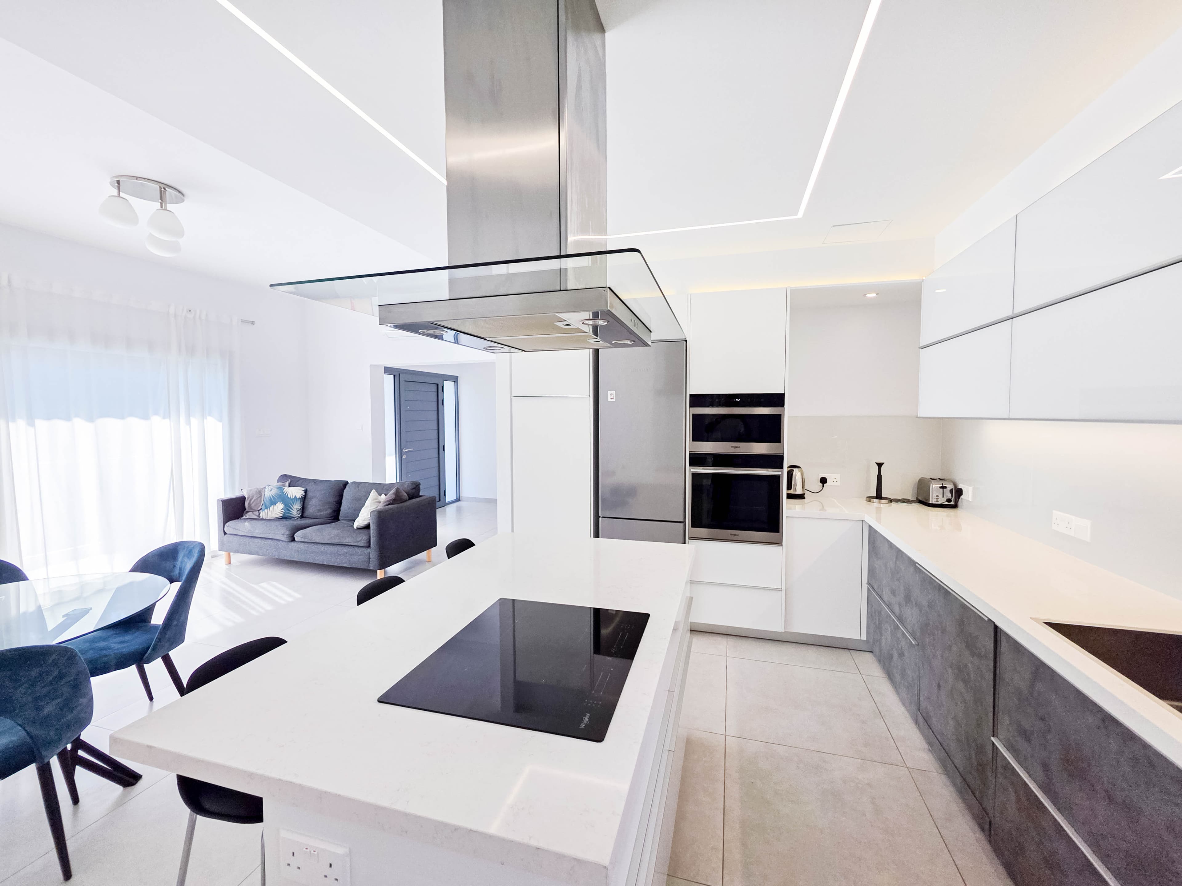 3-bedrooms apartments for long term rent in Limassol, Cyprus