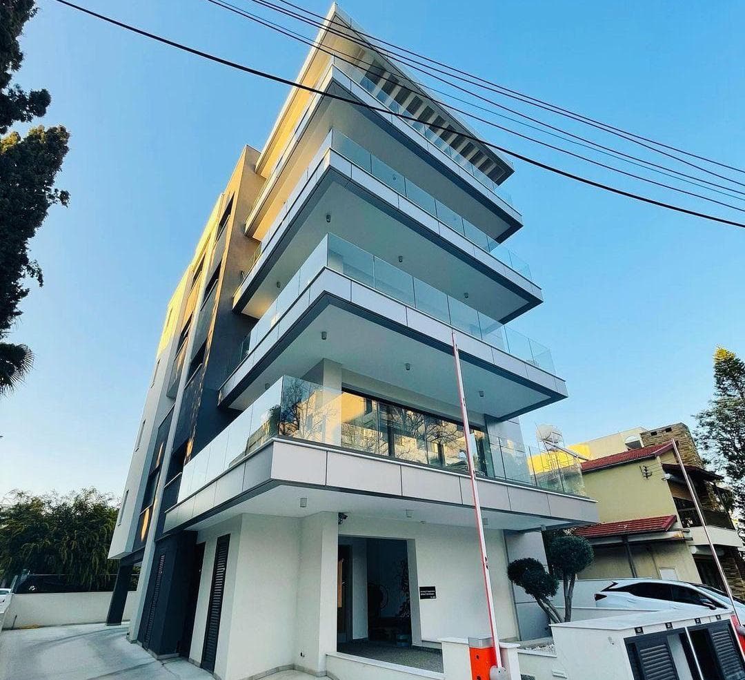 3-bedrooms apartments in Limassol, Cyprus.