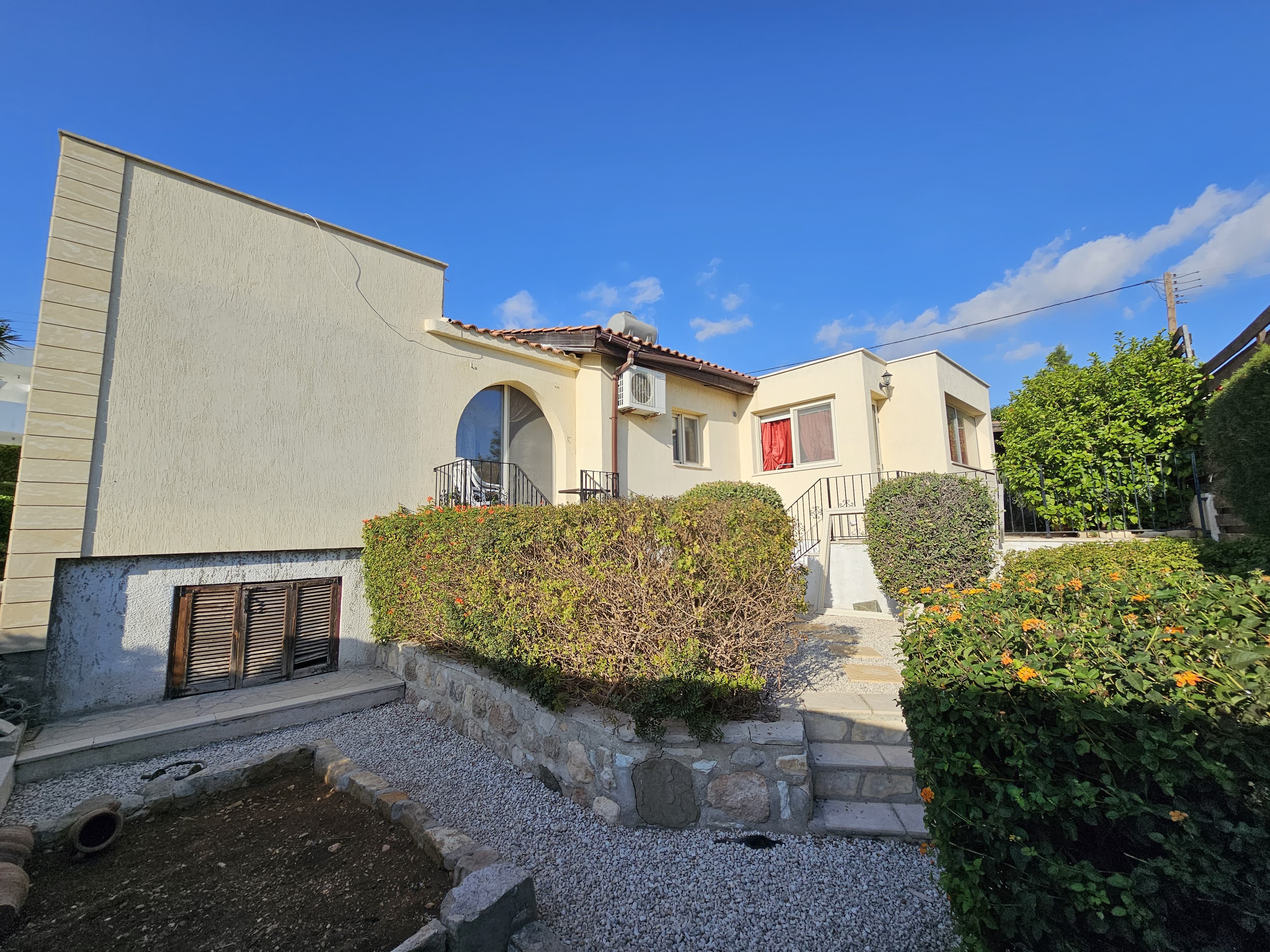 3-bedrooms house in Paphos, Cyprus.