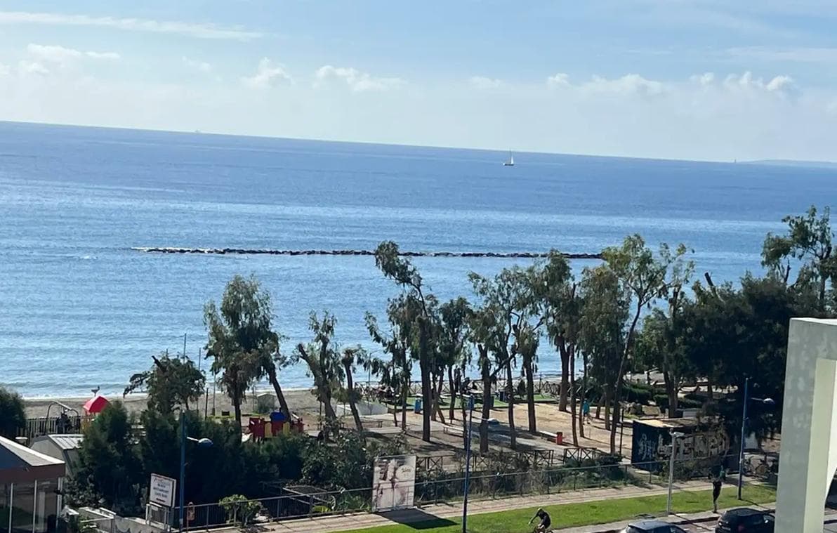 4-bedrooms apartments for long term rent in Limassol, Cyprus