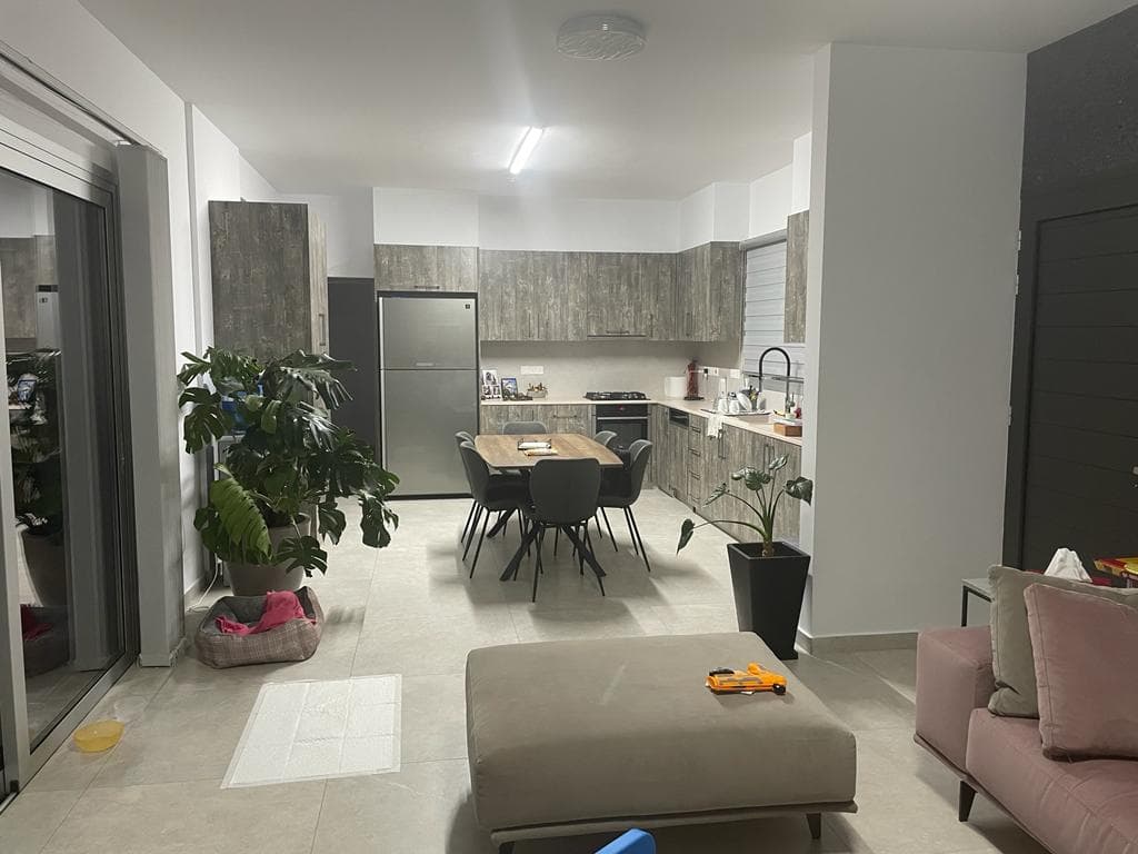 6-bedrooms house for long term rent in Limassol, Cyprus