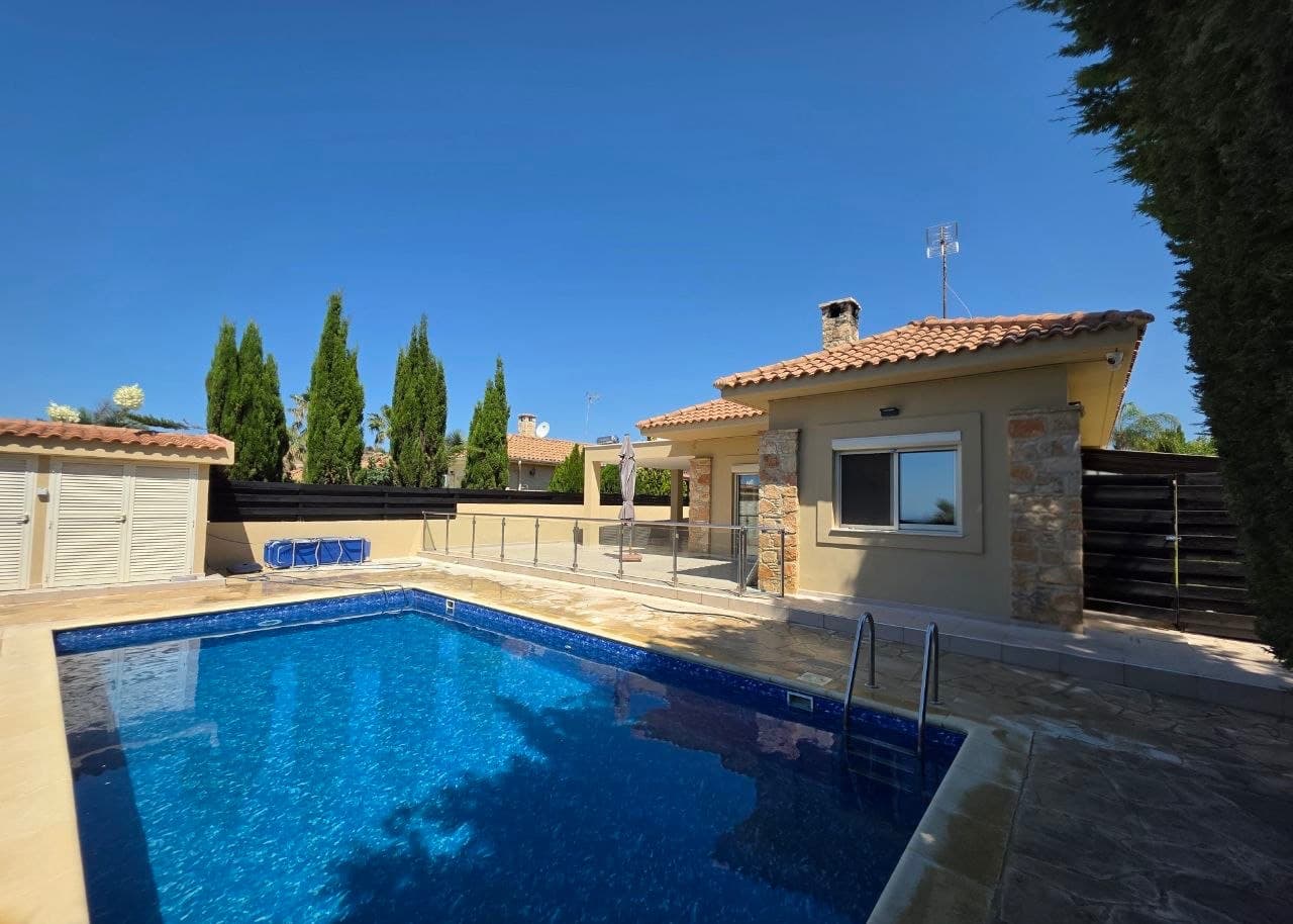 3-bedrooms house for long term rent in Limassol, Cyprus