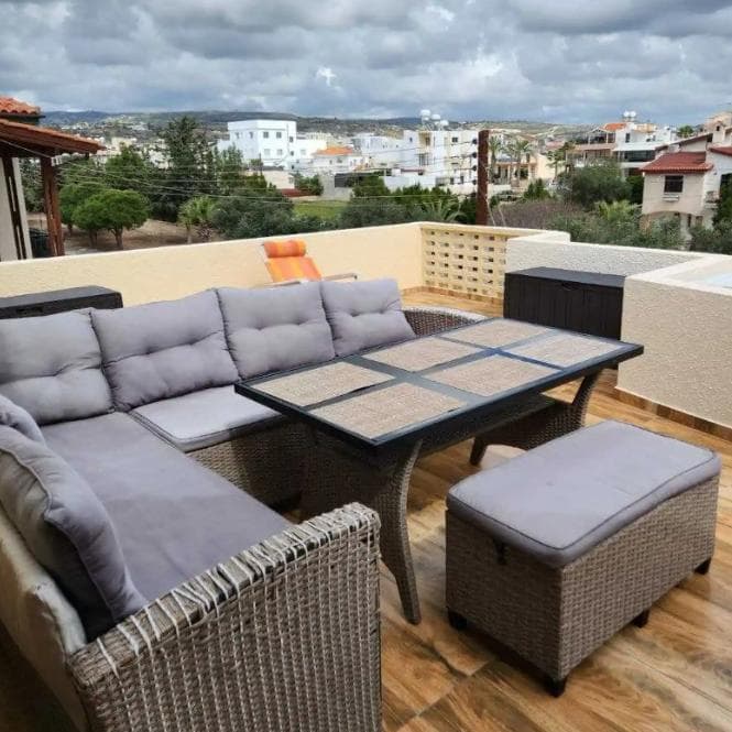 3-bedrooms apartments in Paphos, Cyprus.