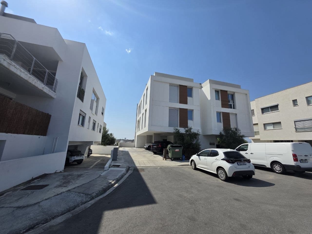 3-bedrooms apartments for long term rent in Nicosia, Cyprus