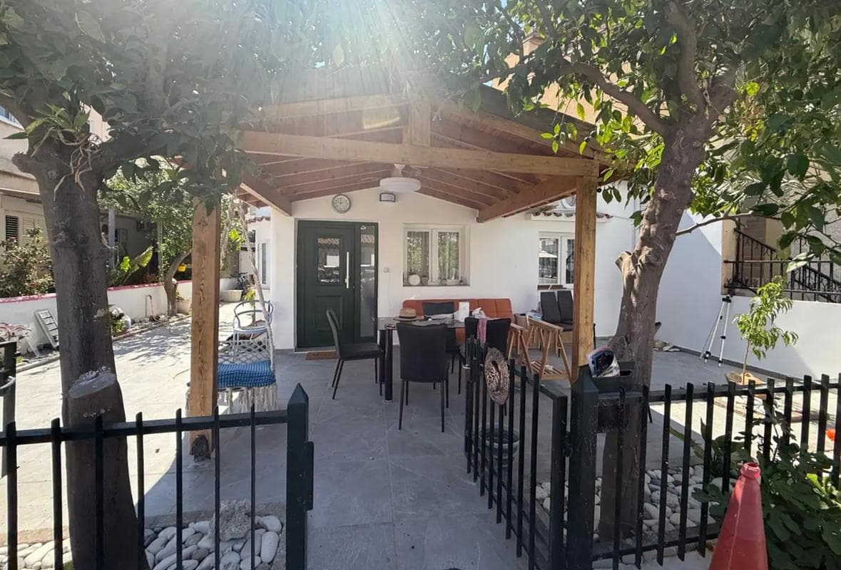 4-bedrooms house for long term rent in Larnaca, Cyprus