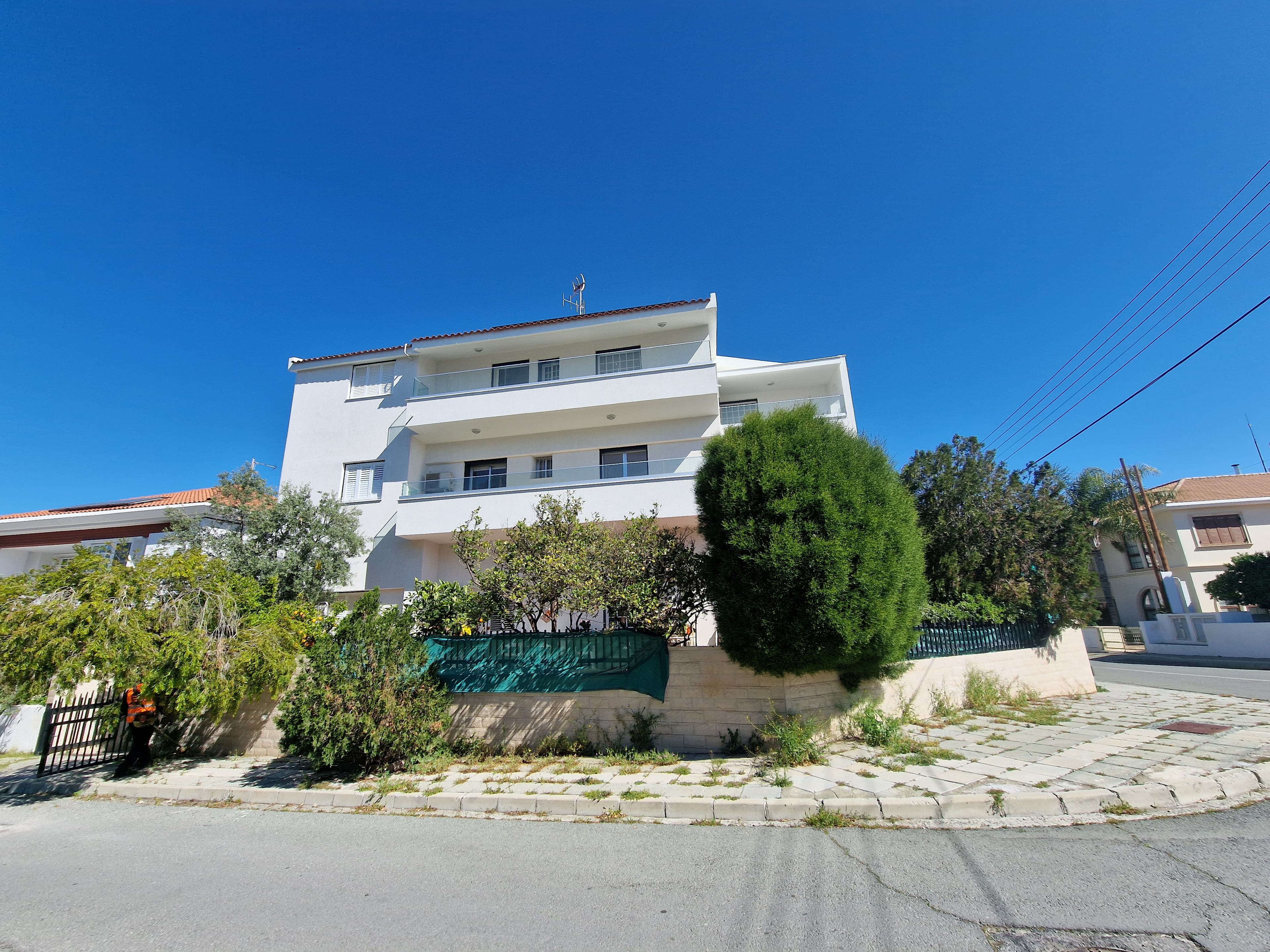 3-bedrooms apartments for long term rent in Nicosia, Cyprus