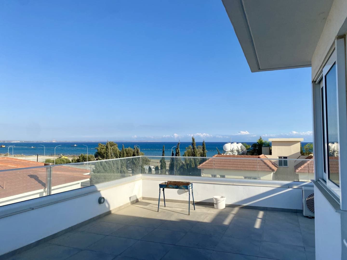 6-bedrooms house in Larnaca, Cyprus.