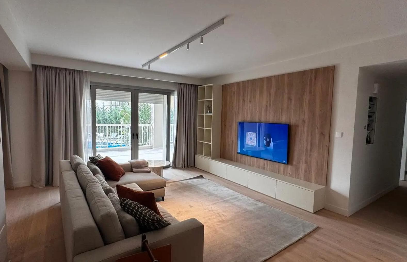 3-bedrooms apartments for long term rent in Limassol, Cyprus