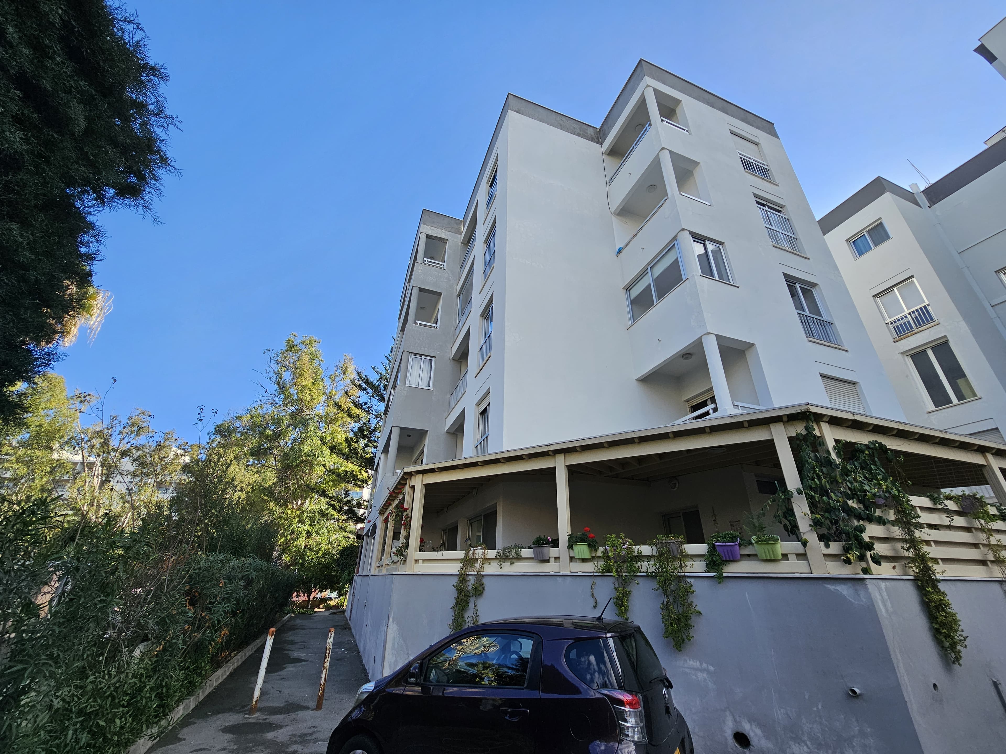 3-bedrooms apartments in Limassol, Cyprus.