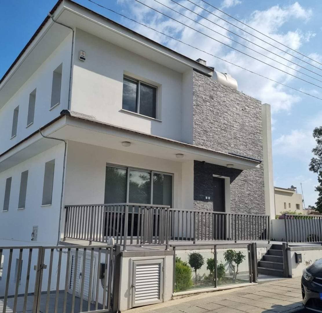 3-bedrooms house in Larnaca, Cyprus.