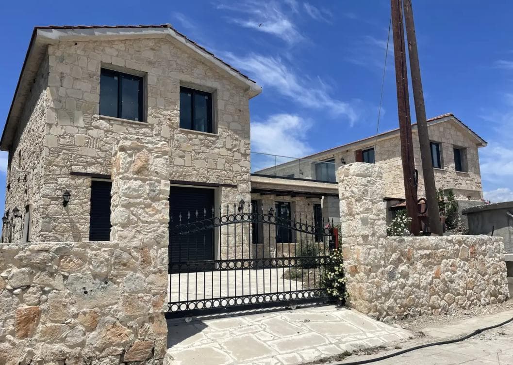 6-bedrooms house for long term rent in Paphos, Cyprus