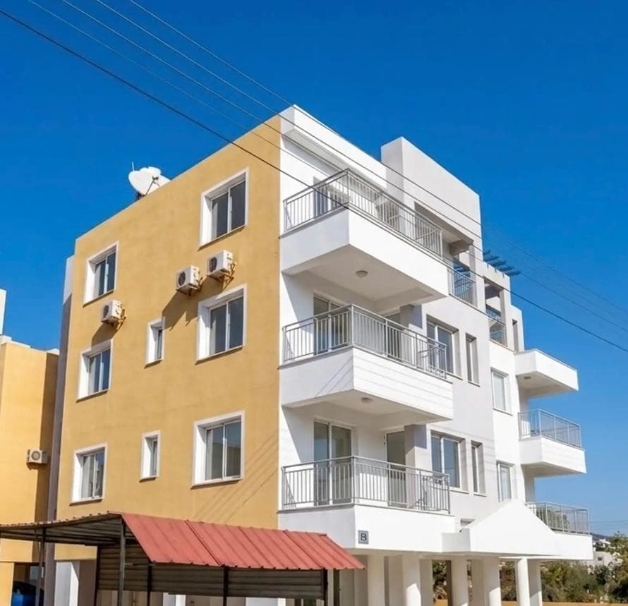 2-bedrooms apartments in Paphos, Cyprus.