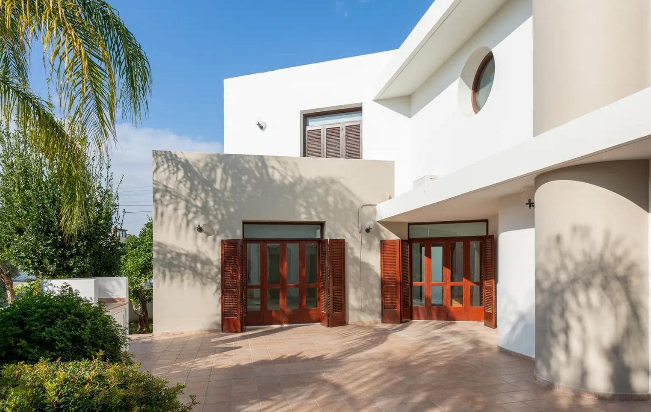 5-bedrooms house for long term rent in Nicosia, Cyprus