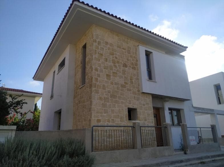 2-bedrooms house in Paphos, Cyprus.