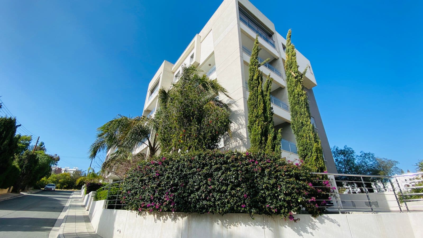 4-bedrooms apartments for long term rent in Limassol, Cyprus