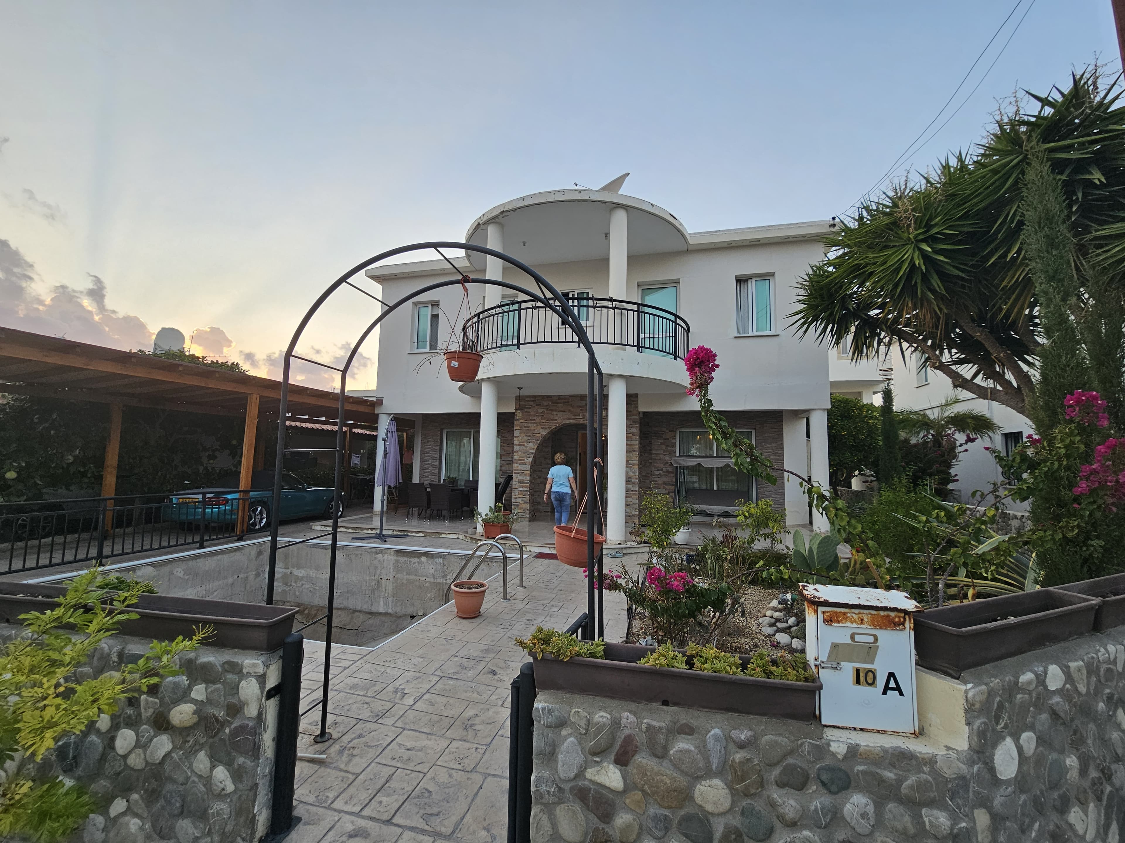 4-bedrooms house in Paphos, Cyprus.