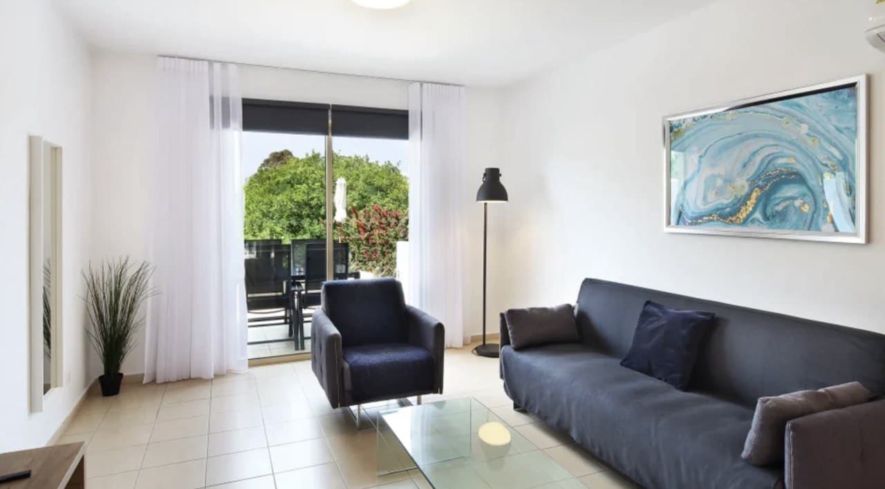 2-bedrooms apartments in Paphos, Cyprus.