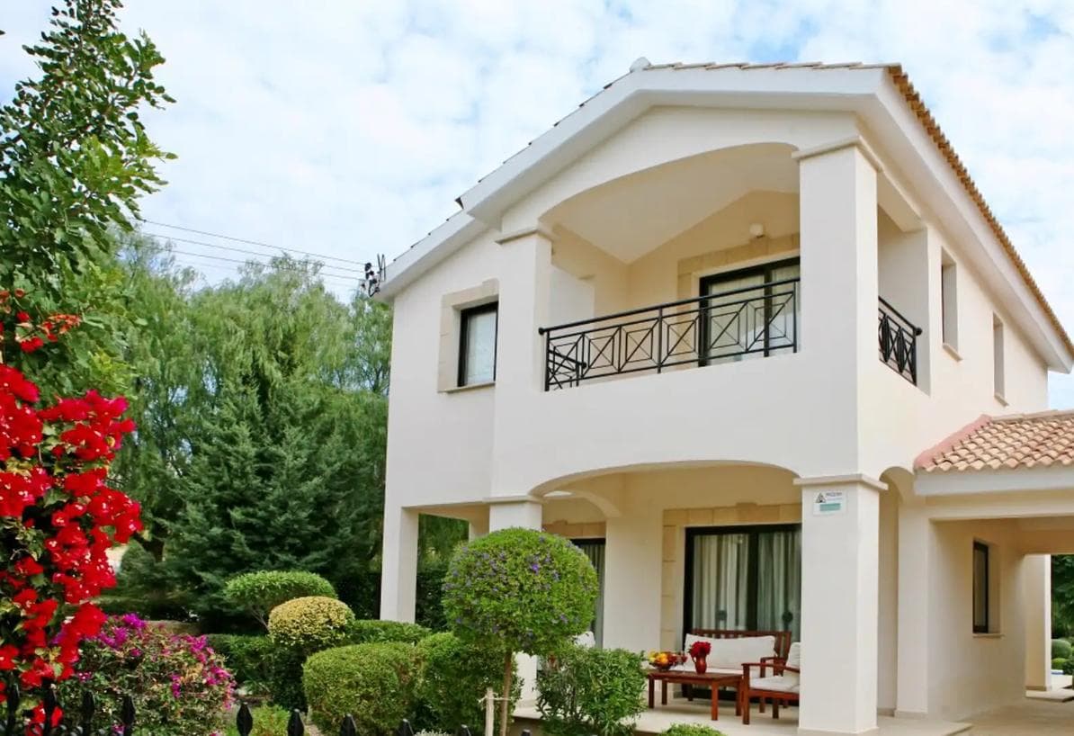 3-bedrooms house for long term rent in Paphos, Cyprus