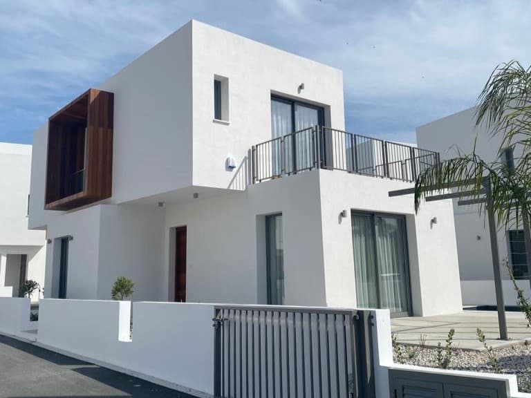 4-bedrooms house in Paphos, Cyprus.