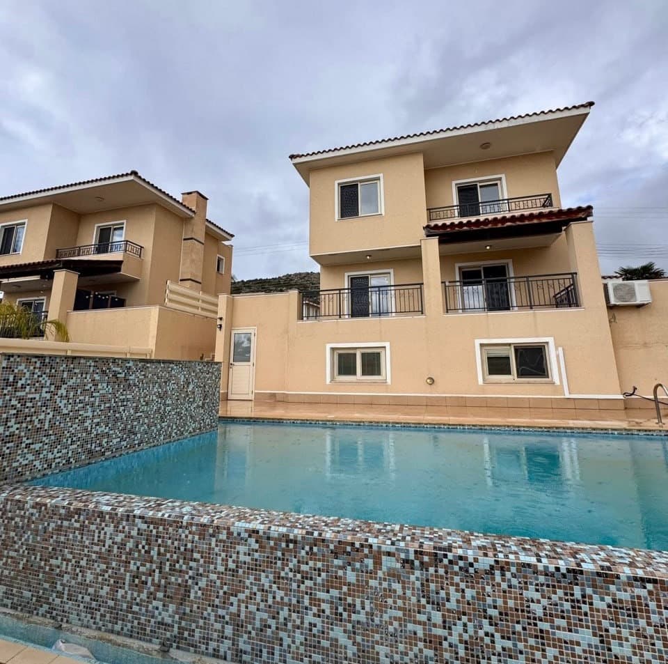 3-bedrooms house for long term rent in Paphos, Cyprus