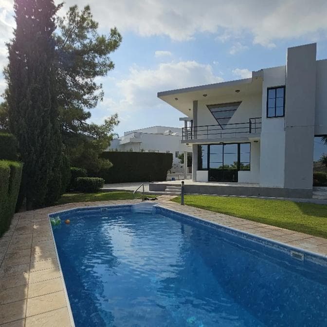 4-bedrooms house in Limassol, Cyprus.