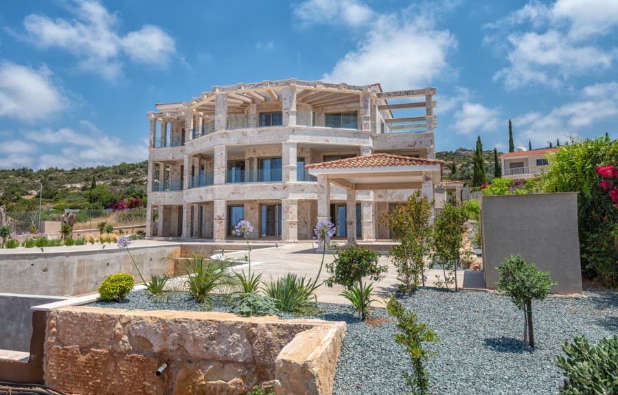 7-bedrooms house in Paphos, Cyprus.