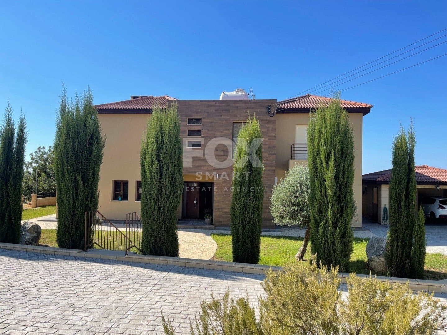6 Bedroom Detached House for Rent in Limassol, Sotira Lemesou