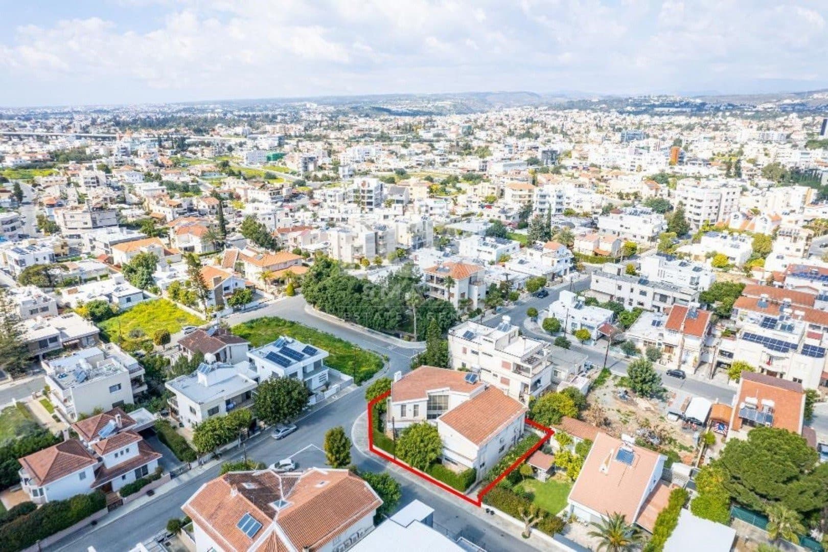4 Bedroom Detached House for Sale in Limassol, Apostolou Petrou & Pavlou