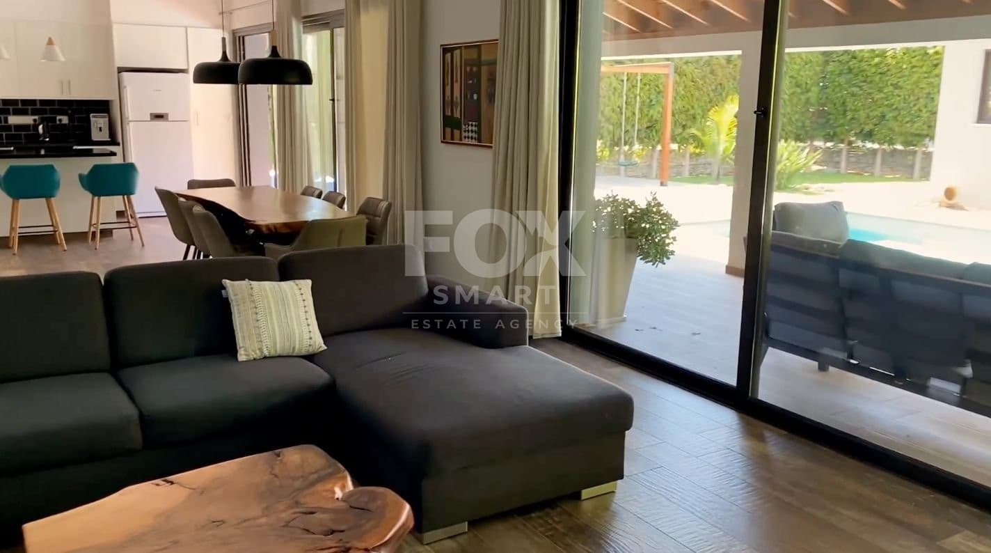 4 Bedroom Detached House for Sale in Limassol, Agia Filaxi