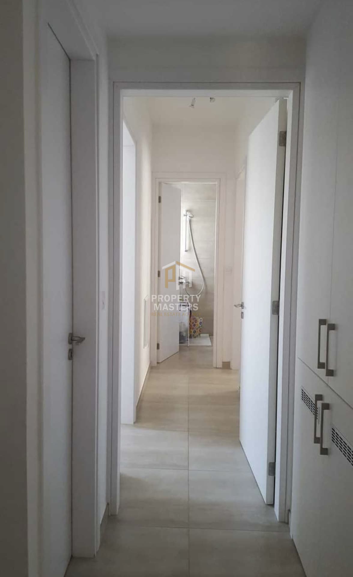 3 Bedroom Apartment in Strovolos — Dasoupolis, Nicosia