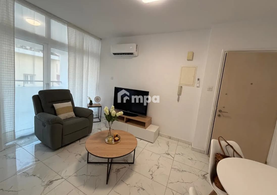1 Bedroom Apartment