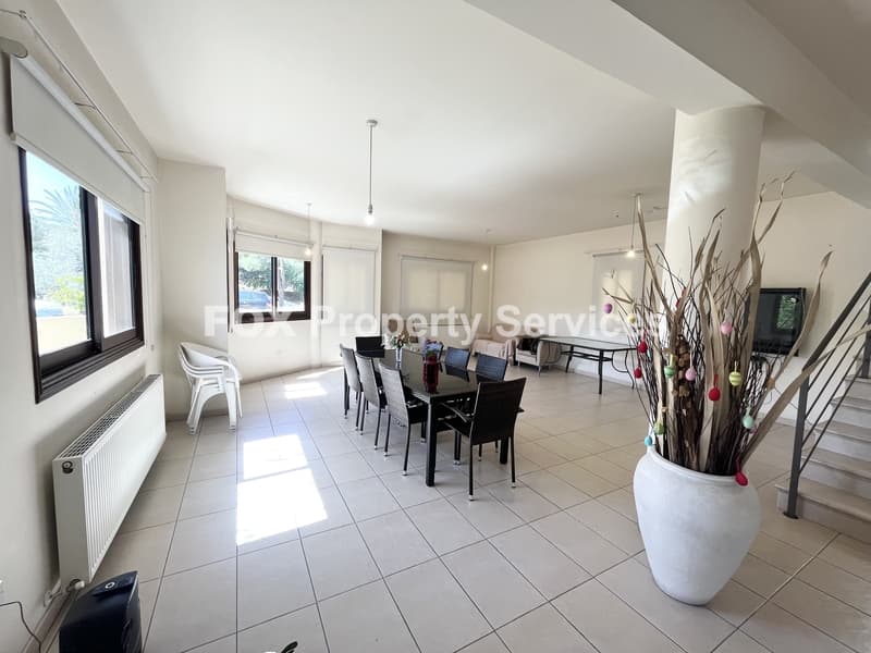 4 Bedroom Semi-Detached House for Sale in Nicosia, Archangelos