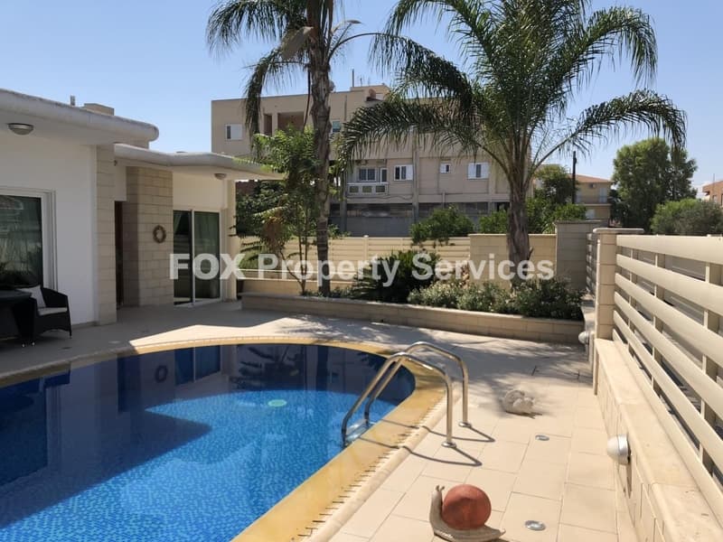 4 Bedroom Detached House for Sale in Nicosia, Pallouriotissa