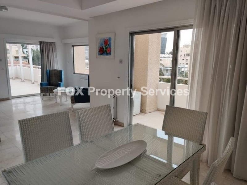3 Bedroom Whole Floor Apartment for Rent in Nicosia, Agioi Omologites
