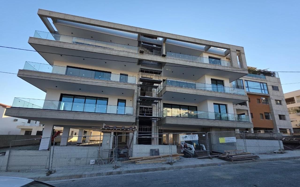 3-bedrooms apartments in Limassol, Cyprus.